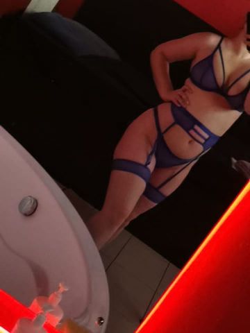 Алина